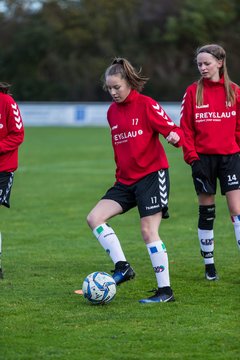 Bild 48 - B-Juniorinnen SV Henstedt Ulzburg - SG ONR : Ergebnis: 14:0